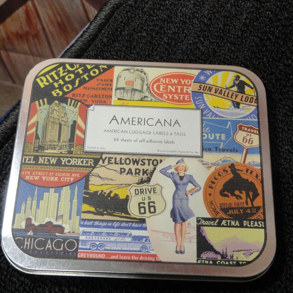 Americana 24 Vintage labels and Tags~Colorful~2004 edition, made in Italy